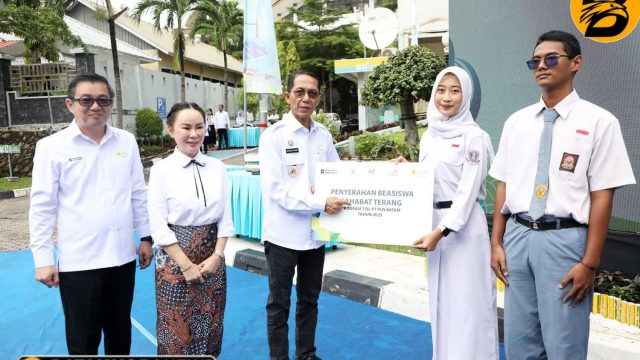 Peringati Hari Listrik Nasional ke-80, Amsakar Dukung Komitmen Nasional Mencapai Net Zero Emission 2060