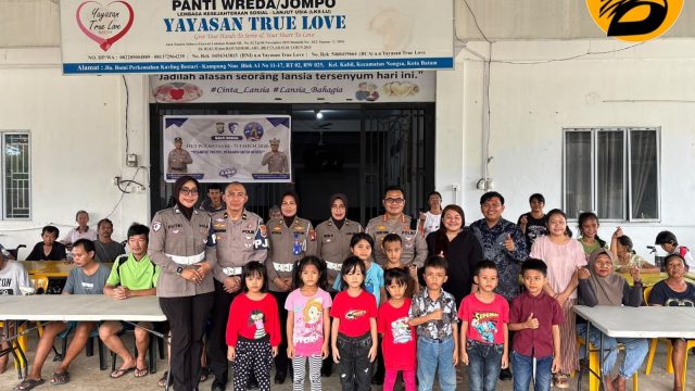 Dalam Rangka Hut Lalu Lintas Bhayangkara Ke-71, Ditlantas Polda Kepri Tebar Kepedulian Dan Pengabdian Untuk Masyarakat