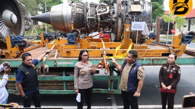 Polda Kepri Bongkar Impor Ilegal 3 Mesin Pesawat Dari Singapura, Nilainya Diperkirakan Rp30 Miliar