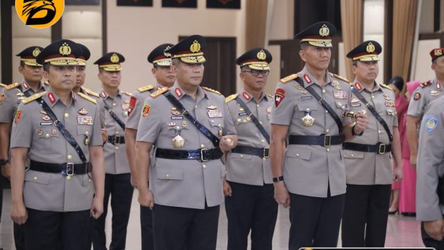 Irjen Pol Suhendri Resmi Jadi Kapolda Kepri, Komjen Pol Asep Safrudin Emban Amanah Baru Sebagai Kabareskrim