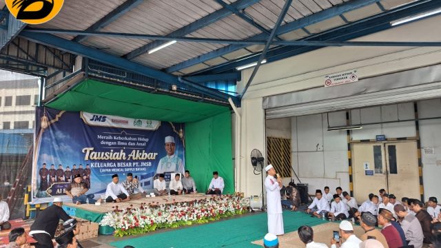 Polsek Sei Beduk Bersama Polresta Barelang Amankan Tausiyah Akbar di PT JMS