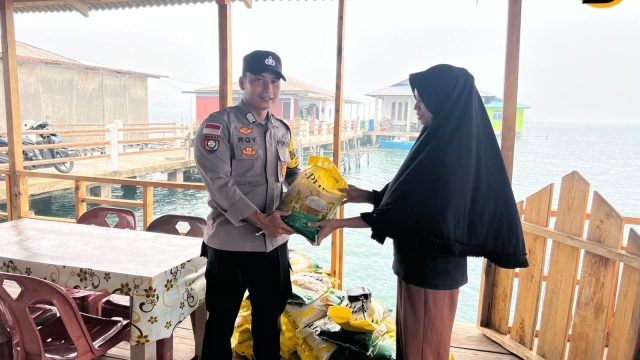Gerakan Pangan Murah Polsek Belakang Padang dan Bulog, 230 Kilogram Beras SPHP Ludes Terjual