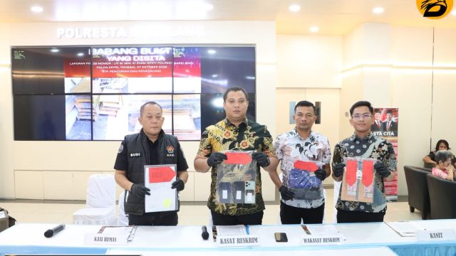 Polresta Barelang Ungkap Kasus Pencurian dan Penadahan Besi H-Beam, Dua Tersangka Diamankan
