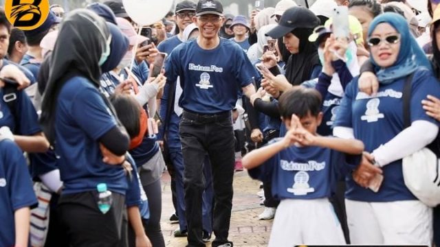 Amsakar Lepas 2.000 Peserta Funwalk, Ajak Warga Kompak hingga Terapkan Pola Hidup Sehat